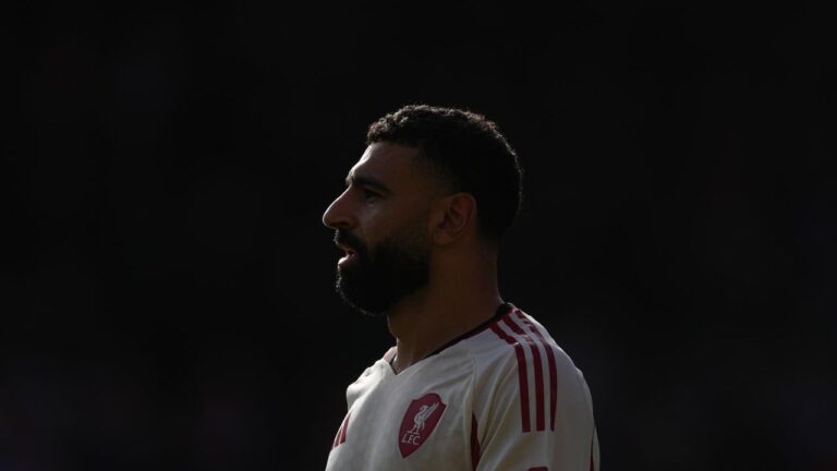 Melihat Penurunan Performa Mohamed Salah, Usia Memang Tak Bisa Dilawan